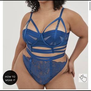 NWT TORRID HIGH WAIST THONG SIZE 4